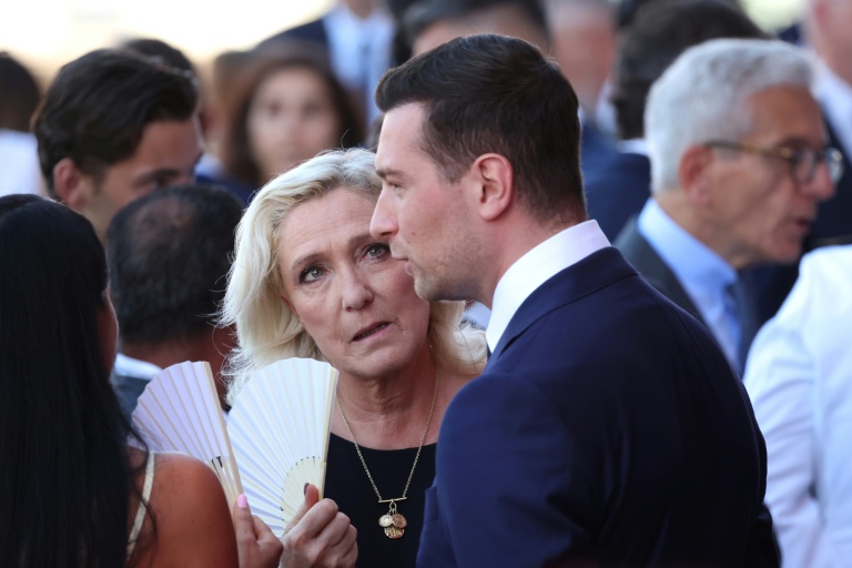 Marine Le Pen, un clan au-dessus des autres au RN