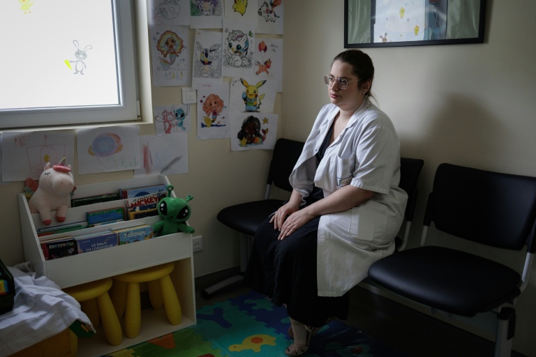 Dans un hôpital de l'Essonne, une unité à l'écoute des enfants maltraités