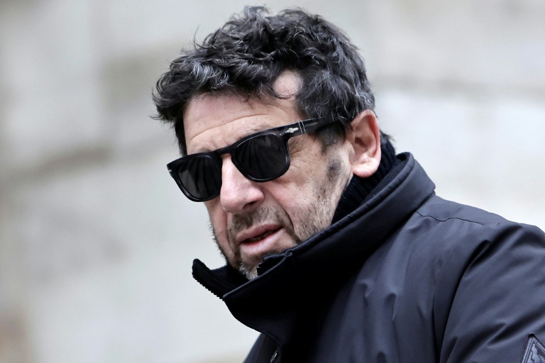 Affaire Bruel: une avocate annonce une nouvelle plainte pour tentative de viol