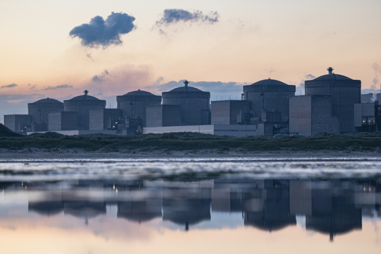 Nucléaire: feu vert aux travaux préparatoires des futurs réacteurs EPR2 à Gravelines
