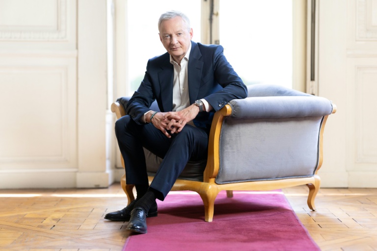 2027: Le Maire publie 