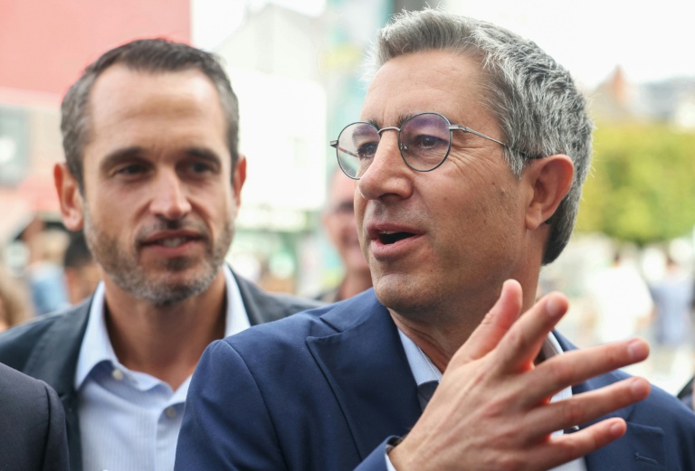 Aux journées du PS, Ruffin fustige la primaire social-démocrate