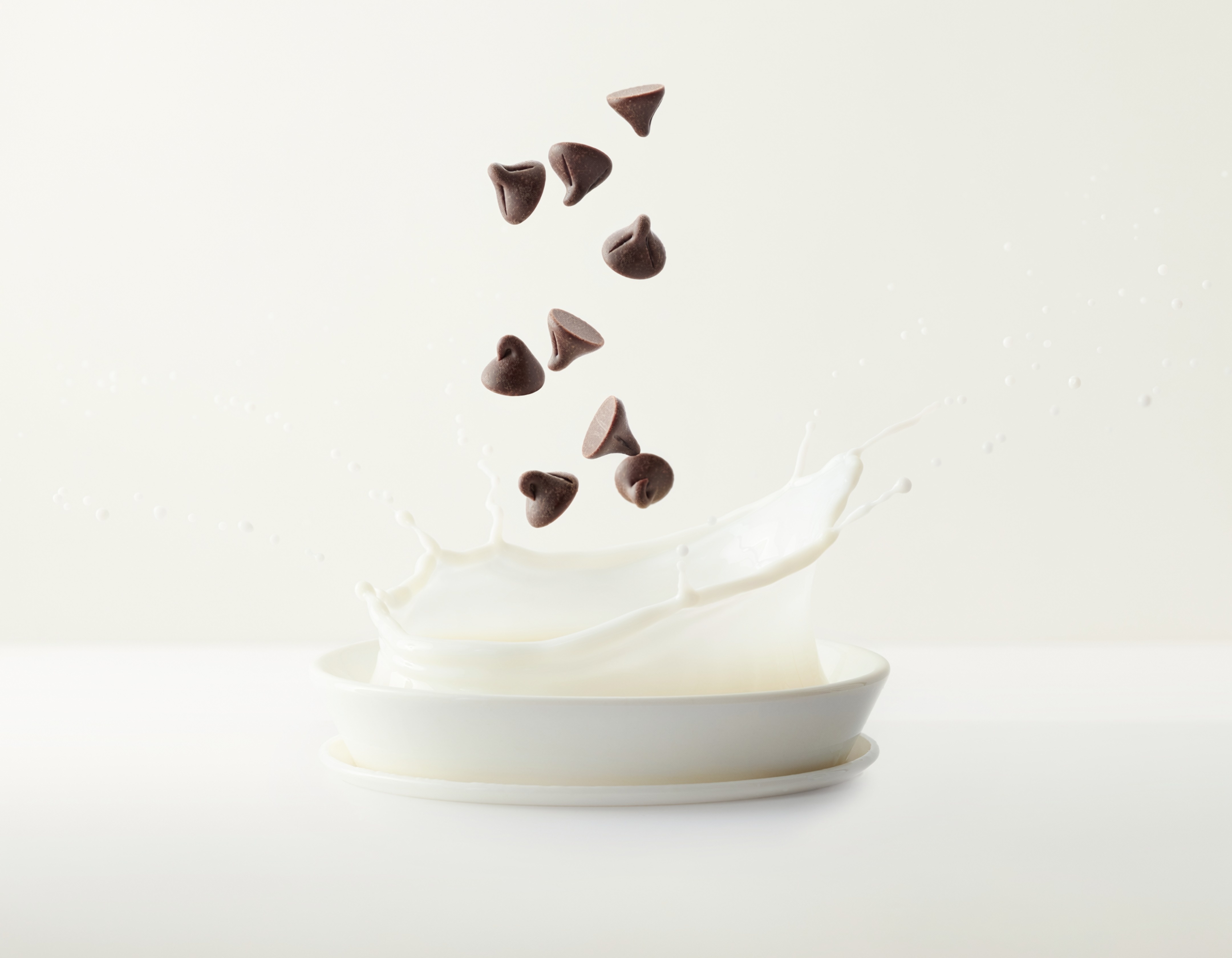 SIAL : Sainte Lucie dévoile ses nouvelles pépites de chocolat au lait réduit en sucre