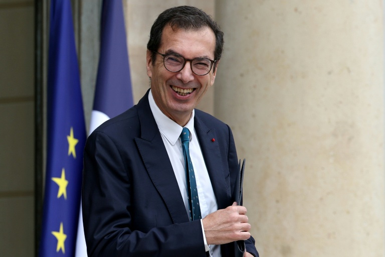 Farandou envisage de revoir la majoration de pension pour les parents de 3 enfants et plus