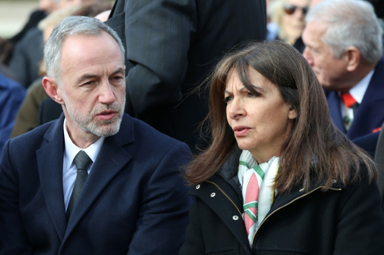 Périscolaire : la Ville de Paris, Grégoire et Hidalgo visés par une plainte de familles