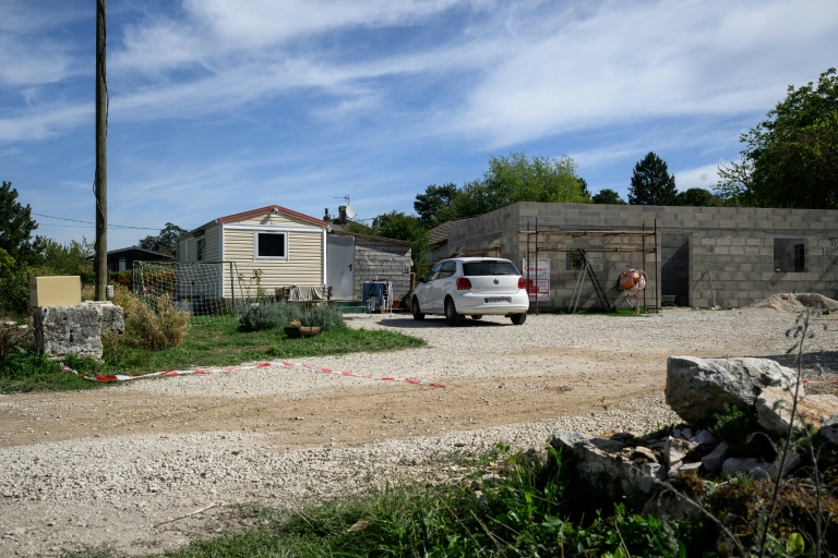 Meurtres de Gy: la grand-mère victime de coups de couteau 