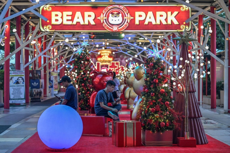Aux Philippines, les commerçants misent déjà sur Noël
