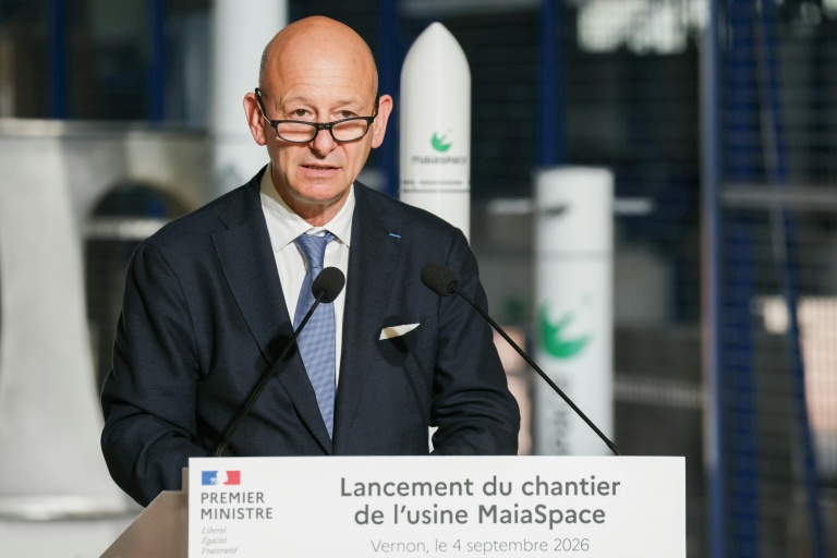 Ariane 6 pourrait lancer des vols habités, assure son concepteur