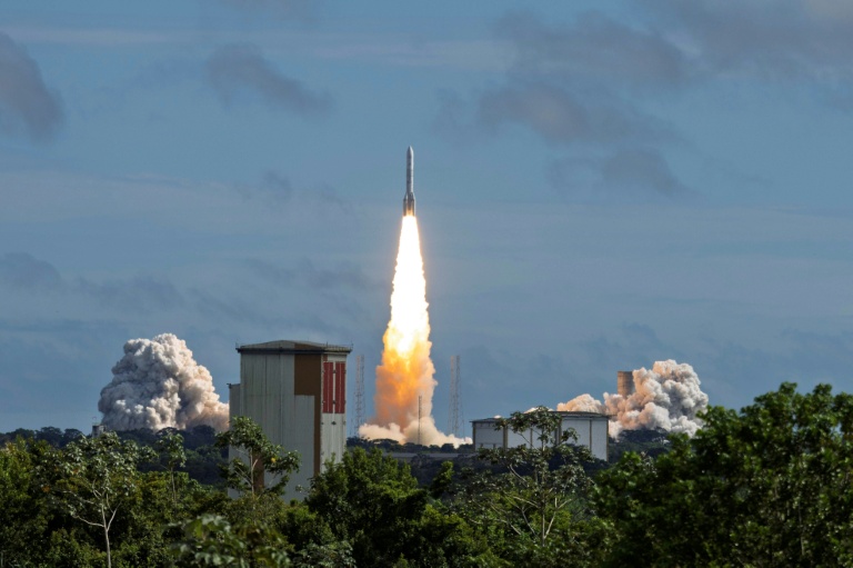 Ariane 6 pourrait être adaptée aux vols habités et monter en cadence
