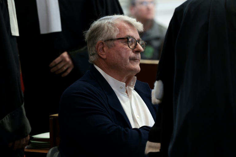 Chasse illégale: prison avec sursis requise contre le milliardaire Olivier Bouygues
