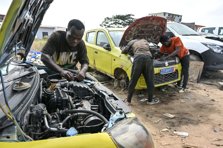 Le travail informel en Afrique, casse-tête pour les Etats, 