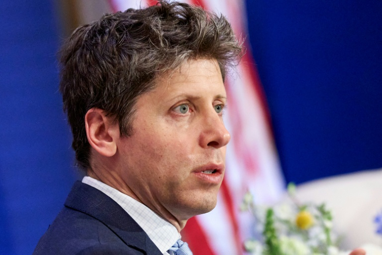 OpenAI n'entrera pas en Bourse en 2026, dit Sam Altman