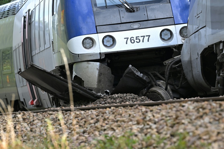 TER normand: appels à la prudence sur les causes du déraillement