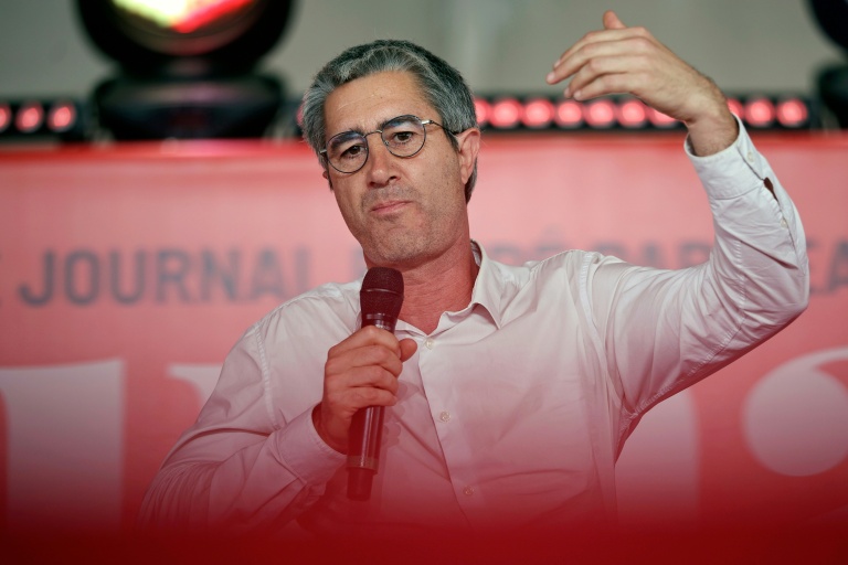 Présidentielle: François Ruffin, l'ex-Insoumis qui a du mal à socialiser