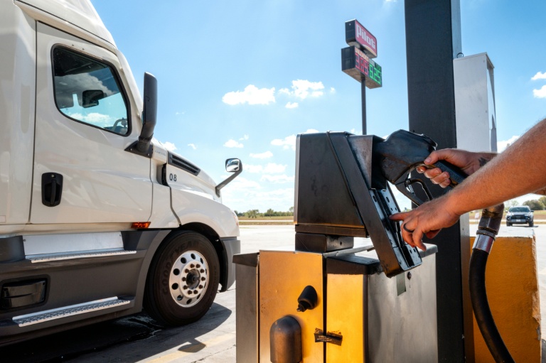 Le diesel atteint un nouveau record à près de 6,27 dollars le gallon aux Etats-Unis