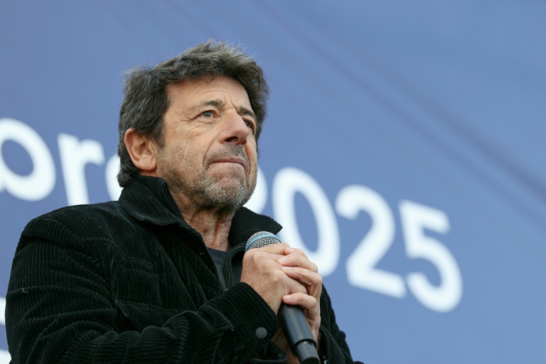Patrick Bruel autorisé par la justice à se rendre à l'étranger