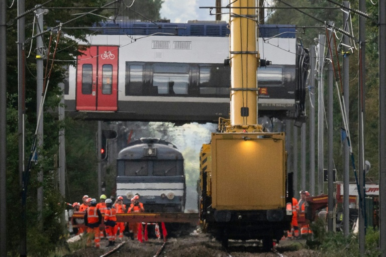 Déraillement en Normandie: la SNCF prévoit 