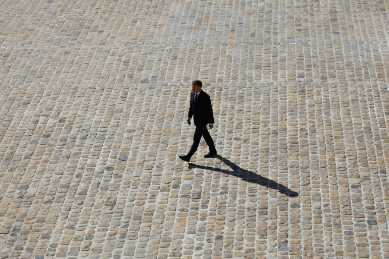 Macron a réuni un conseil de défense sur les "attaques hybrides" en Europe