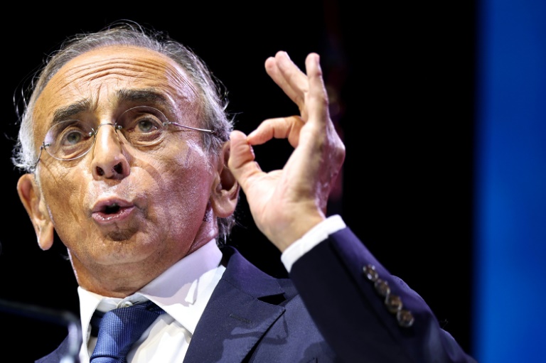 Zemmour confirme qu'il sera candidat, durcit encore son discours sur l'immigration