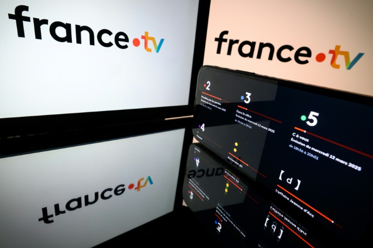 En difficulté, le secteur audiovisuel cible 