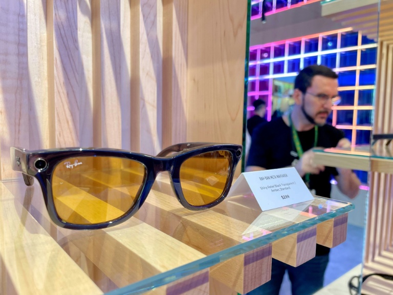 Femmes filmées sans leur consentement avec des lunettes connectées: la justice ouvre plusieurs enquêtes à Paris