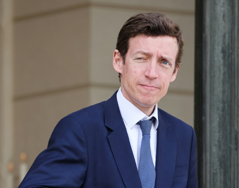 Blocus de lycées franciliens : la mobilisation s'amplifie, le ministre dénonce une 