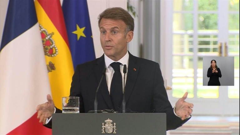 Bardella accusé d'antisémitisme: Macron enjoint au RN de 
