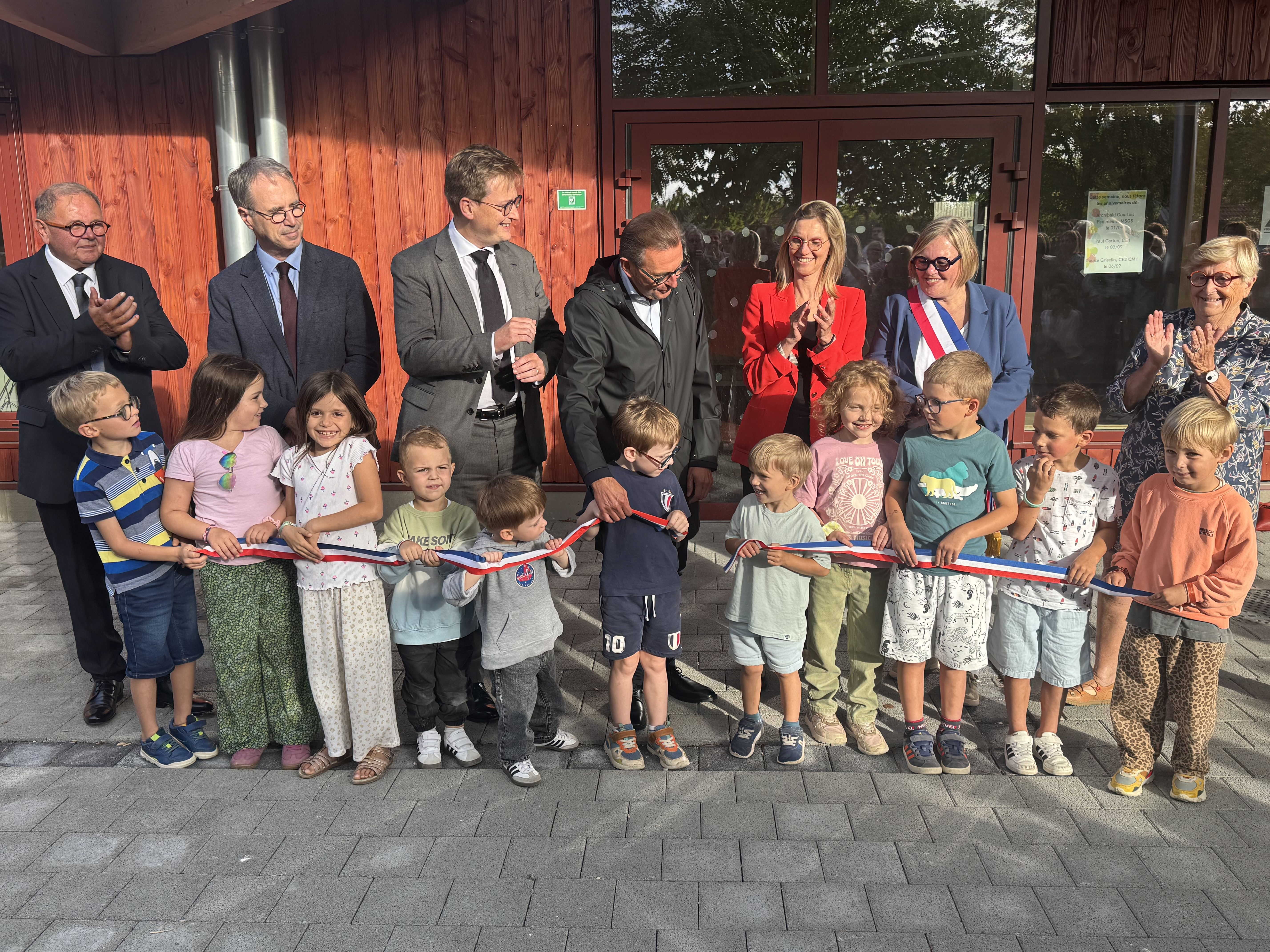 Anzin-Saint-Aubin : une nouvelle école Emmanuelle Charpentier ouvre ses portes