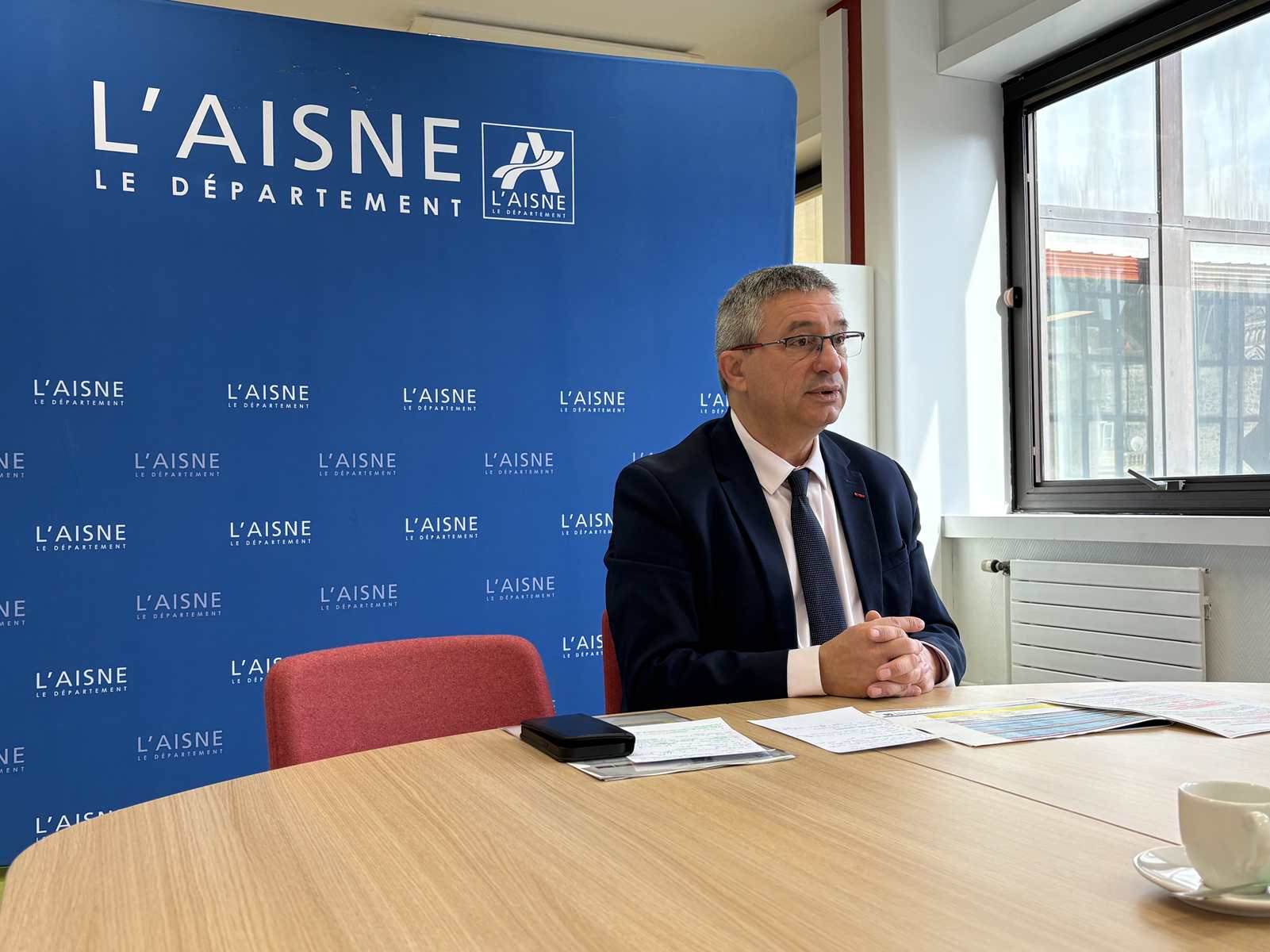Sénatoriales dans l'Aisne : Nicolas Fricoteaux réussit son pari