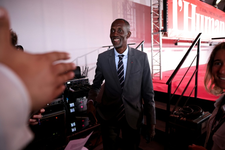 Pour le maire de Saint-Denis, un élu est à sa 