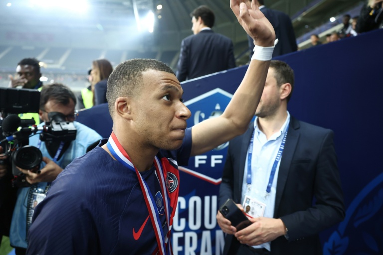 France: la justice rend un non-lieu dans l'enquête visant le PSG pour harcèlement moral sur Kylian Mbappé
