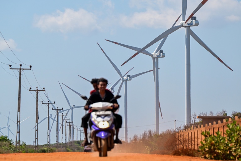 Au Sri Lanka, le vent de la colère souffle dans les éoliennes de Mannar