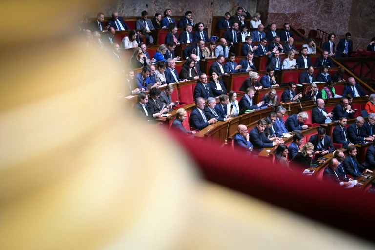 Au dernier jour d'examen de la loi "intégrale", le RN fait tomber plusieurs mesures