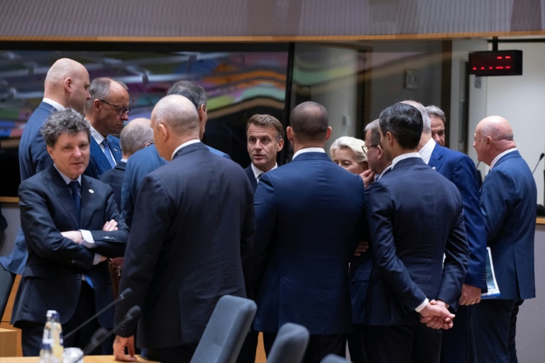 Rendez-vous à Bruxelles: bataille budgétaire entre dirigeants européens
