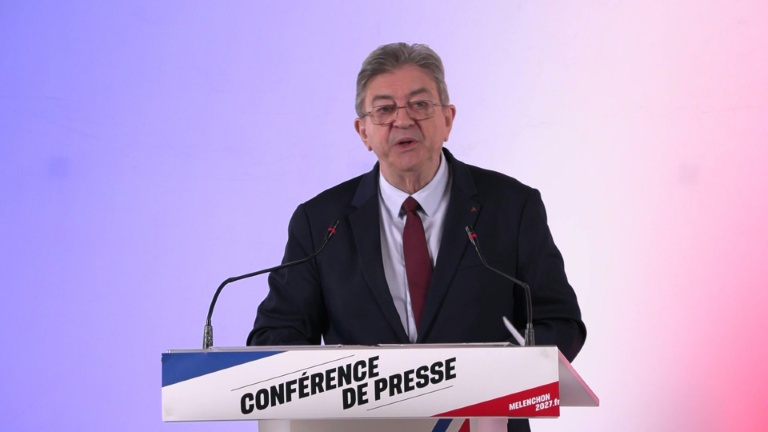 Présidentielle: LFI promet 106 milliards de recettes supplémentaires pour 2027 et se dit 