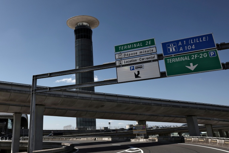 Coup d'arrêt en 2026 pour la croissance du trafic des aéroports de Paris