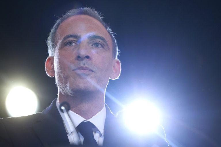Violences: Glucksmann appelle à une réponse 