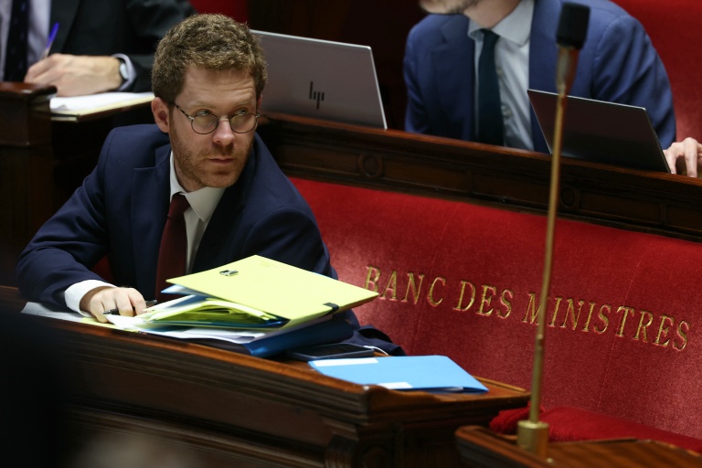 L'Assemblée rejette à la quasi-unanimité le budget de la 