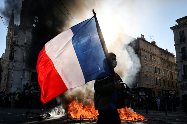 Nouvelle journée de mobilisation sous très haute sécurité après le chaos du 17 octobre