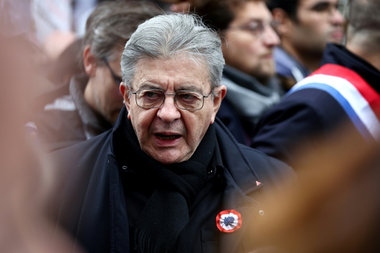 Mélenchon à Macron : 