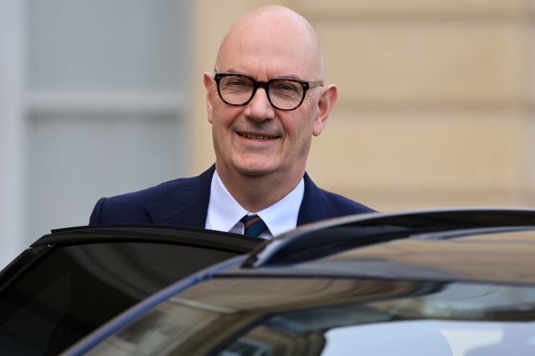 Une hausse du Smic avant le 1er janvier en discussion, selon Roland Lescure