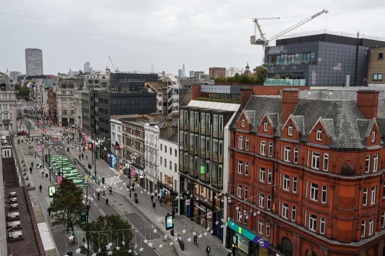 La célèbre Oxford Street de Londres devient partiellement piétonne