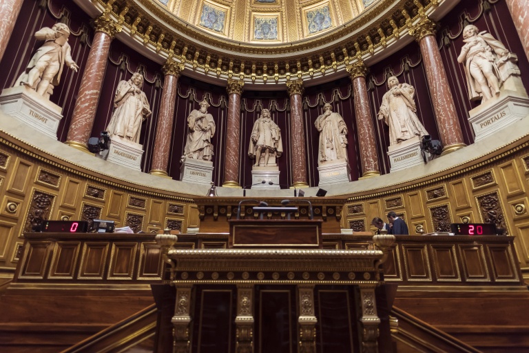 Statut de la Corse : le Sénat rejette la réforme, le camp autonomiste claque la porte