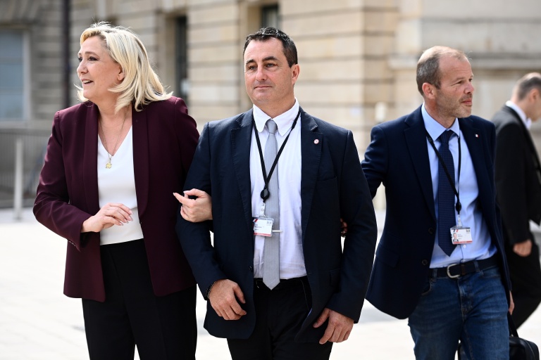 Un député RN visé par une enquête pour détournement de fonds publics