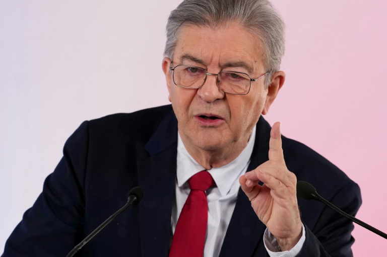 Présidentielle: Mélenchon veut remplacer le directeur de Bpifrance