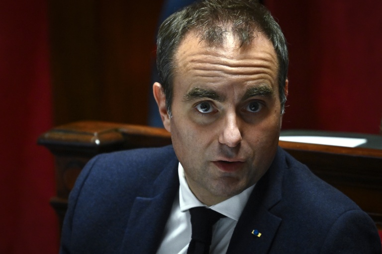 Remplacement de Parcoursup: la gauche veut plus de places dans le supérieur, la droite assume la sélection