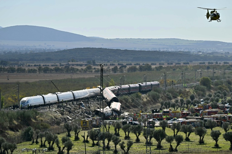 Espagne: ce que l'on sait de la catastrophe meurtrière entre deux trains