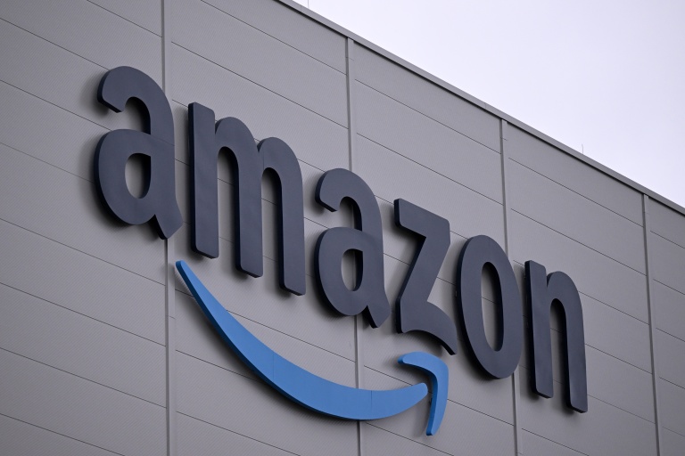 Amazon accélère dans l'informatique à distance, mais la facture de l'IA s'alourdit
