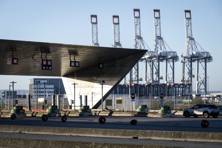 Les ports français et européens perturbés par une grève des dockers