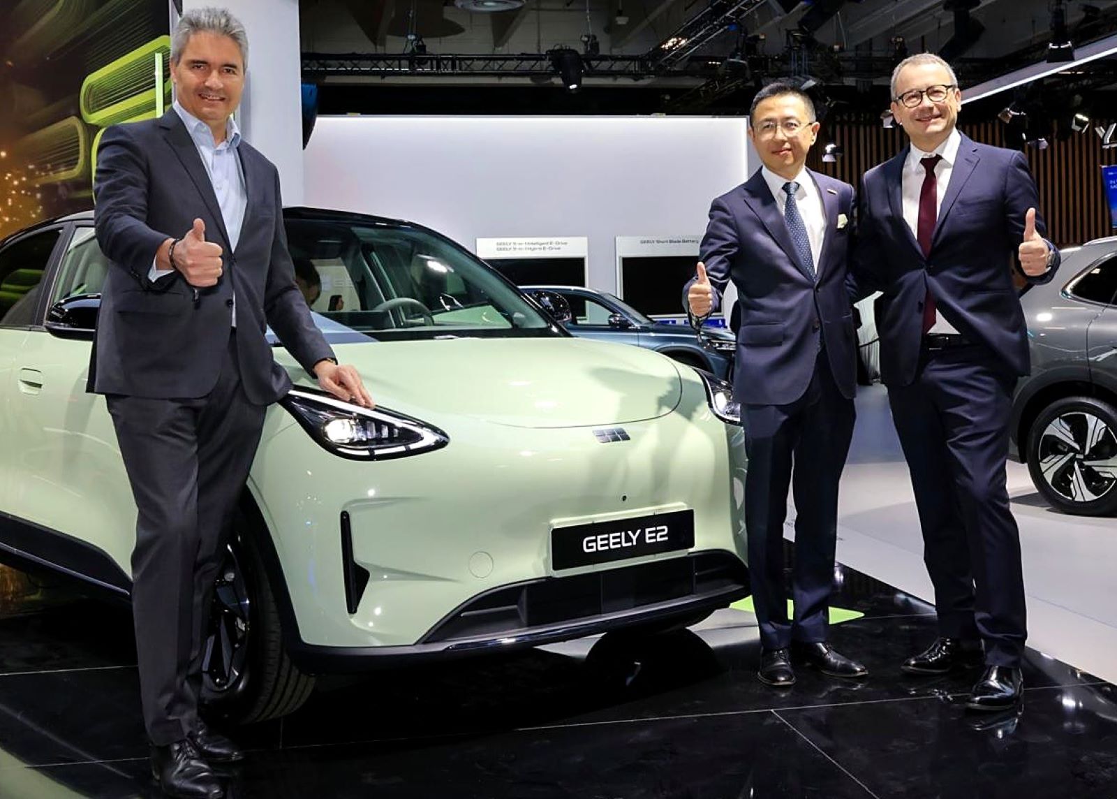 Car Avenue accélère l’ancrage européen du constructeur chinois Geely